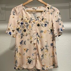 Cute blouse